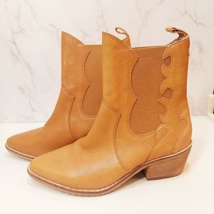 NWOT Anthropologie Gee Wawa Tilly Madison Western Country Boots Women's 7.5